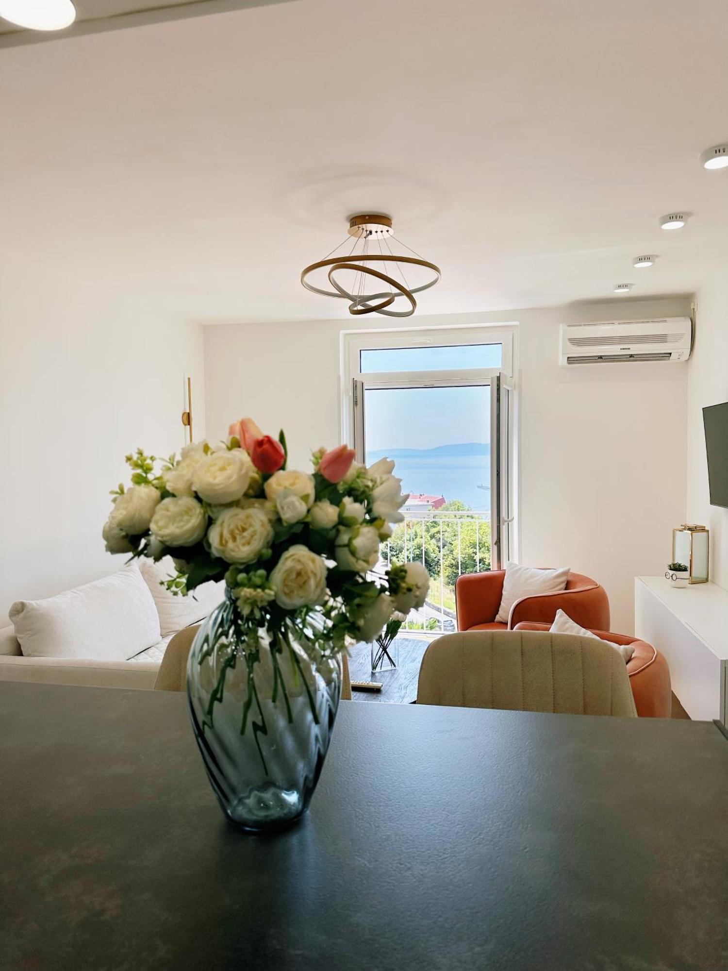 Luxury Apartment Ames غييكا المظهر الخارجي الصورة